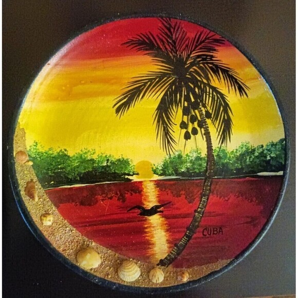 Tropical Cuba Seashell Plate Hand Painted  Wall Hanging 9" Clay Unbranded - Picture 2 of 7